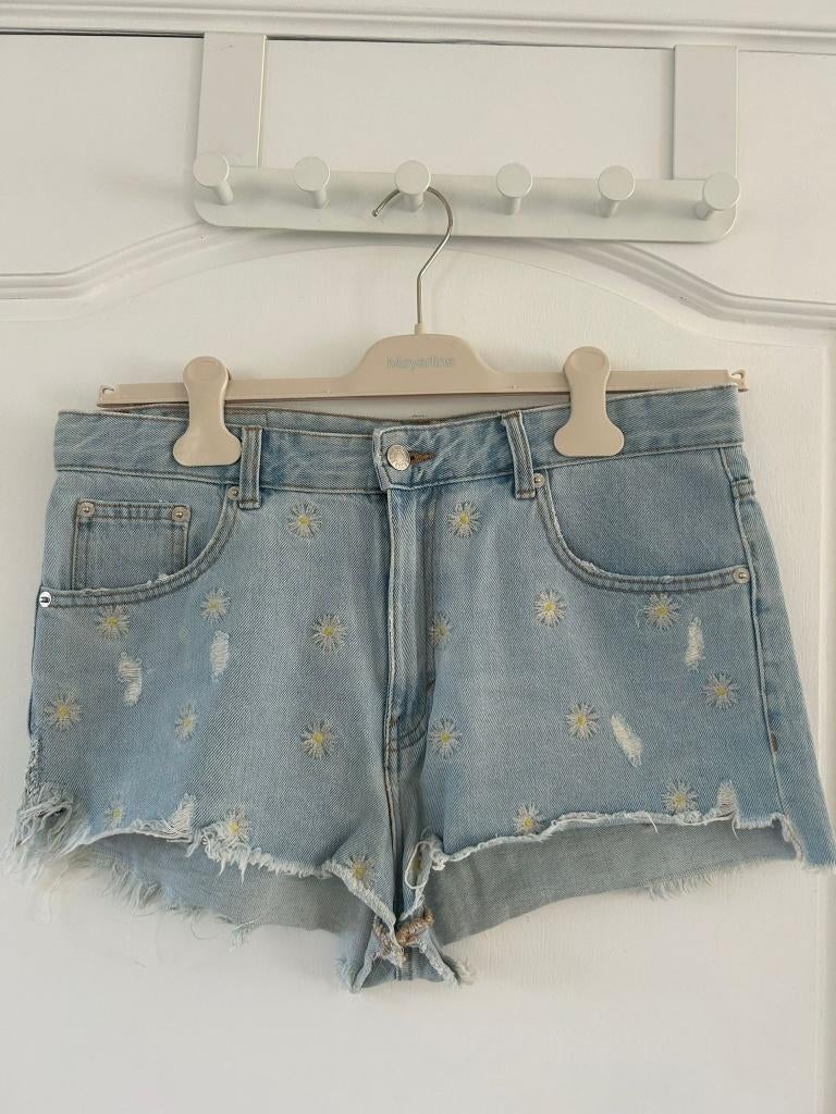 Short Pull&Bear 40, Enlèvement ou Envoi, W30 - W32 (confection 38/40), Bleu, Pull & Bear