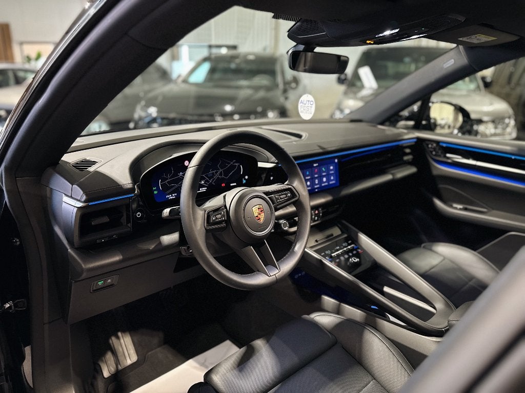 Porsche Macan Electric Performance - Garantie, Auto's, Zwart, Zwart, Leder, 5 zetels