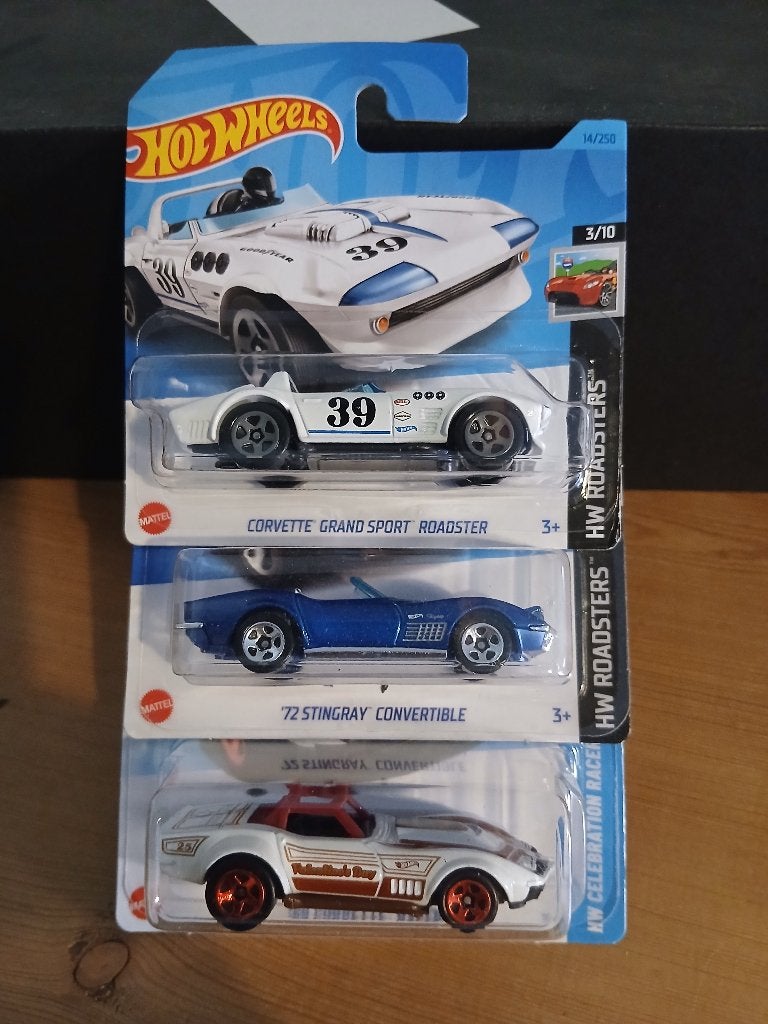 Matchbox corvette 3x, Hobby & Loisirs créatifs, Voitures miniatures | 1:43, Enlèvement ou Envoi, Neuf, Voiture, Matchbox
