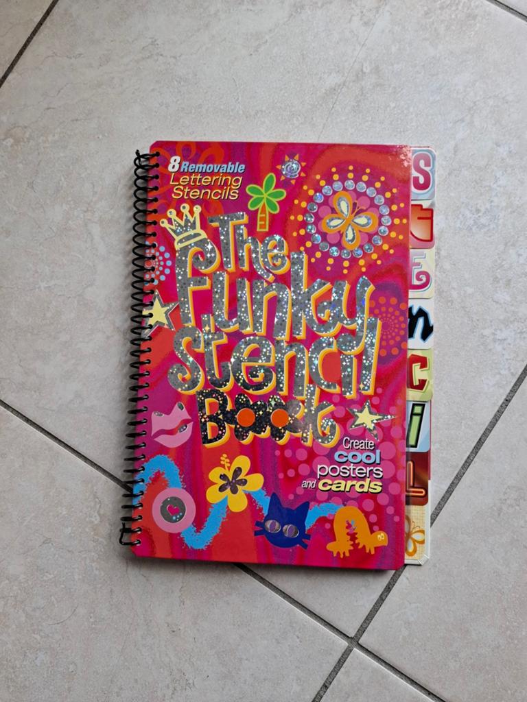 The funky stencil book, Hobby en Vrije tijd, Tekenen, Ophalen