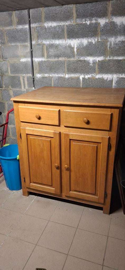 Meuble/dressoir en hêtre