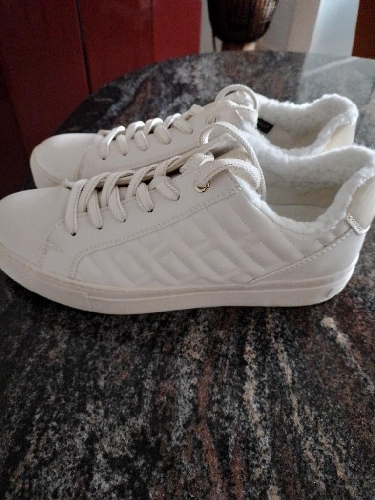 damessneakers, Wit, Ophalen of Verzenden, Zo goed als nieuw, Sneakers