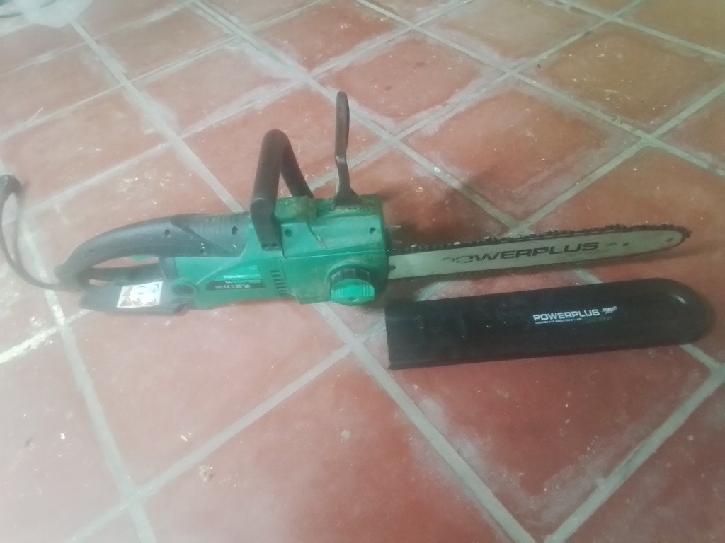 Tronconneuse 10 euros, Bricolage & Construction, Enlèvement, Utilisé
