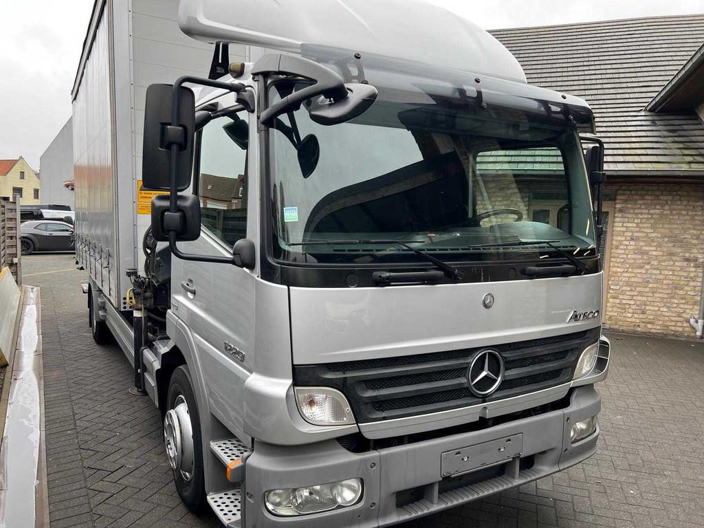 Mercedes - Atego 1229 RL/11.9 - Camion - 2010, Autos, Achat, Entreprise, Autres carburants, Mercedes-Benz