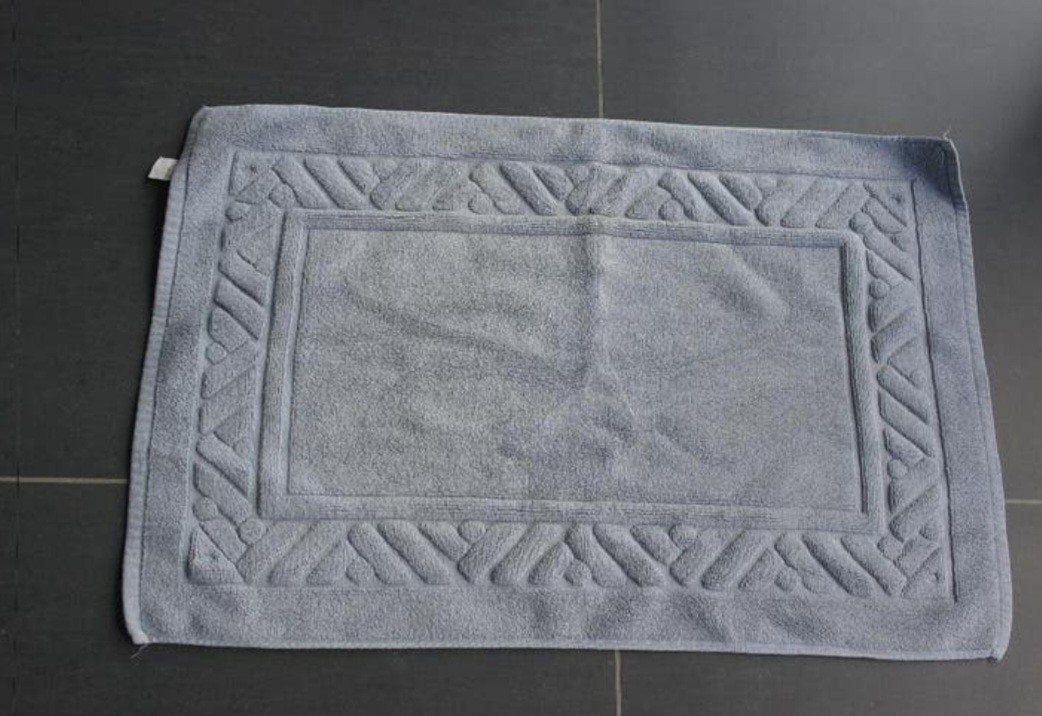 tapis de bain en éponge gris 70 cm x 46 cm, Maison & Meubles, Enlèvement ou Envoi, Tapis de bain