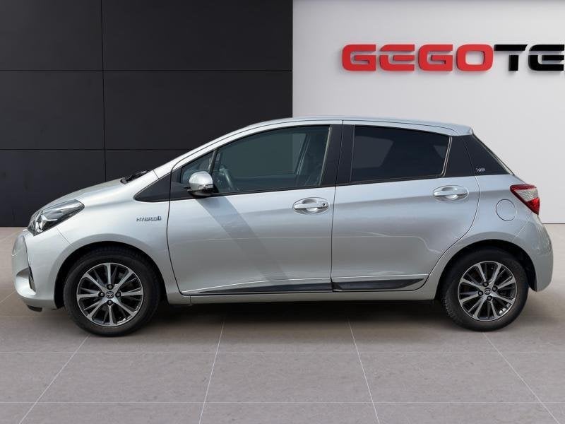 Toyota Yaris Y20, Argent ou Gris, Achat, Euro 6, Noir