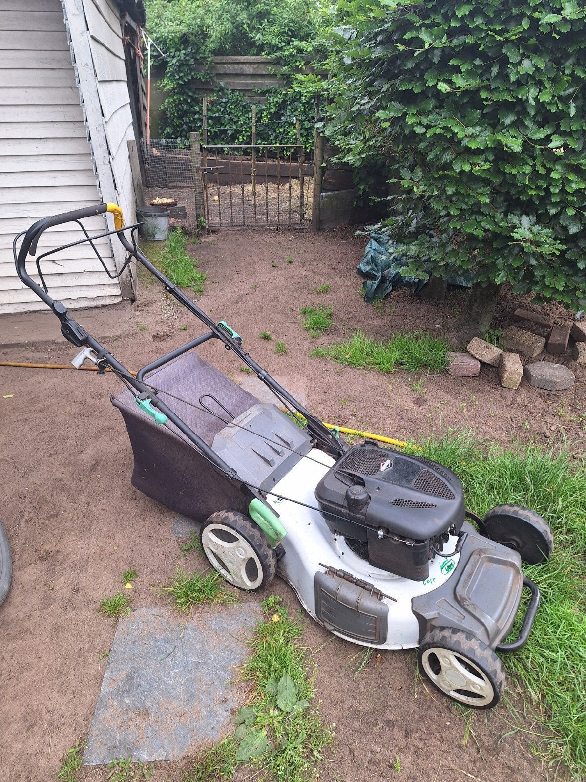 Briggs and Stratton grasmaaier, Ophalen