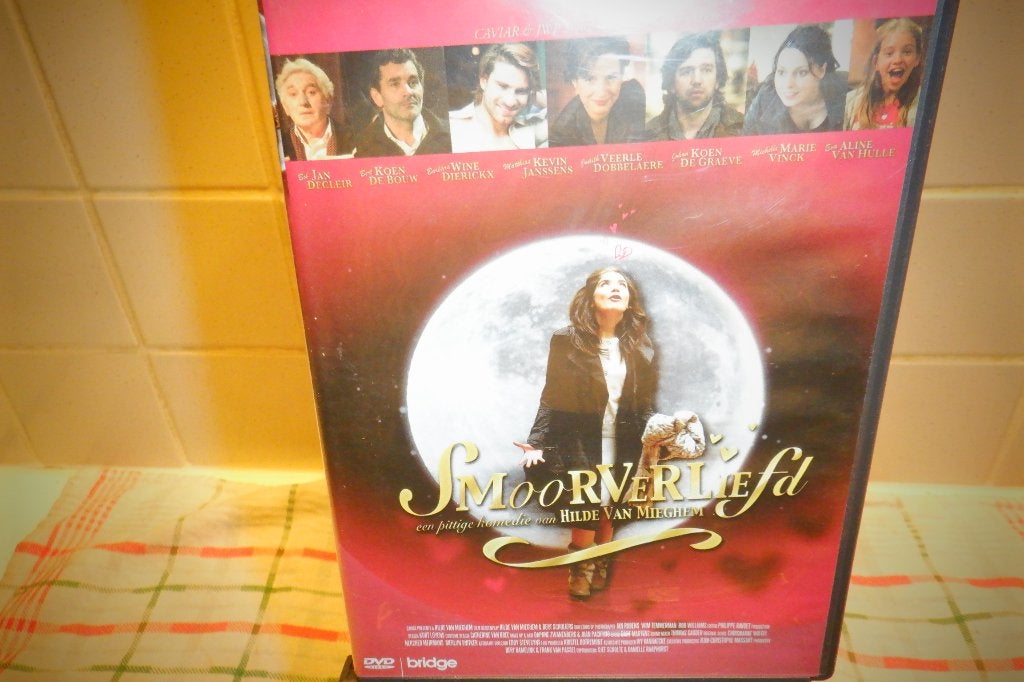 DVD Madly in Love., Comédie romantique, Suppléments, Enlèvement ou Envoi, Tous les âges