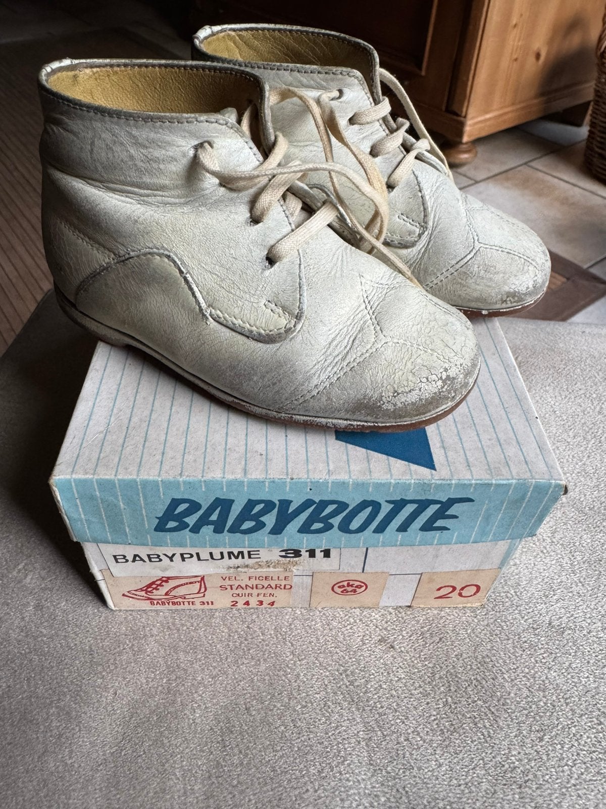 Chaussures anciennes, Enlèvement ou Envoi, Enfants