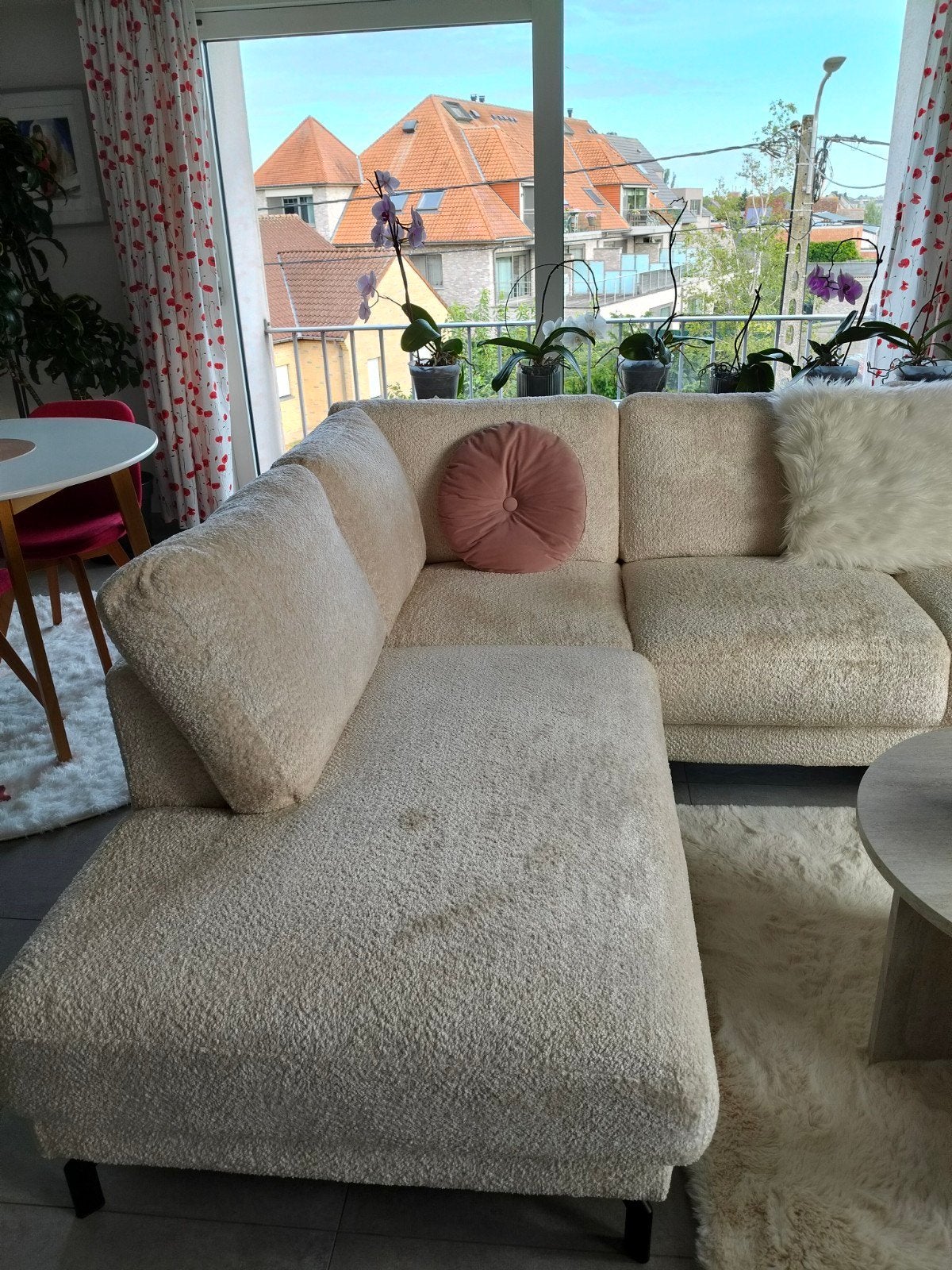 magnifique canapé beige en tissu teddy ou bouclee, Maison & Meubles, Enlèvement, Tissus