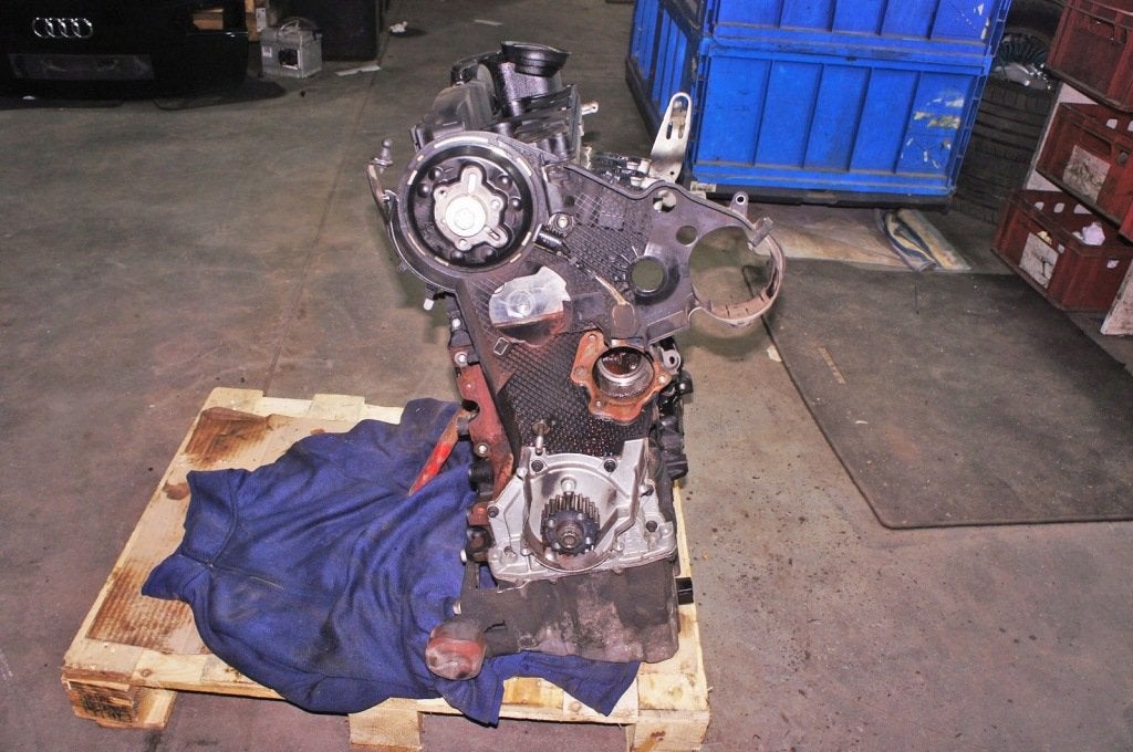 Moteur CGLD Nu A5 AUDI A6 A4 Q5, Envoi, Utilisé, Skoda