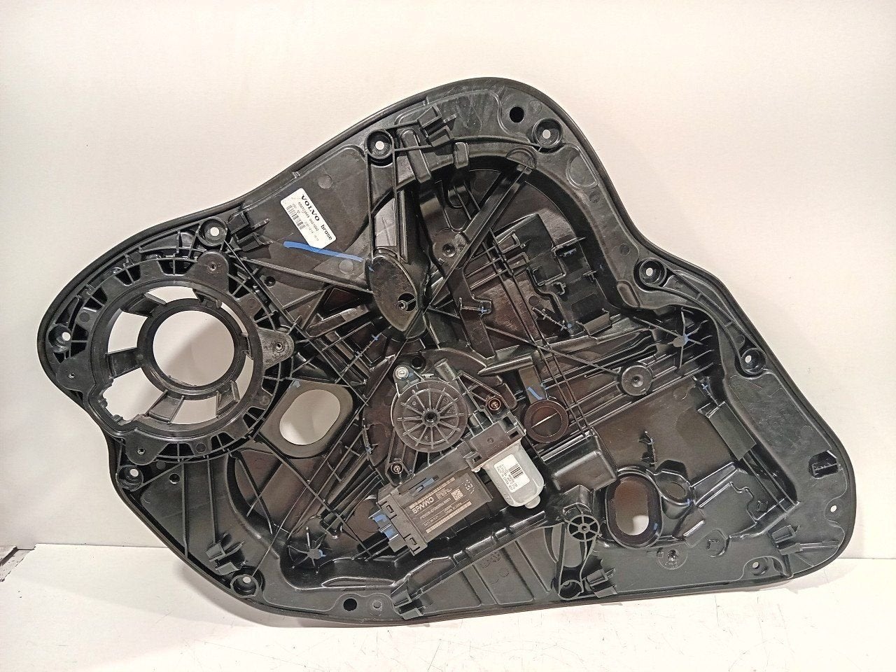 Raammechaniek elektrisch rechts achter Polestar Polestar, Onderdelen@venauto.nl, Van der Ven Autorecycling B.V., Ettenseweg 76, 4706 PB Roosendaal, The Netherlands