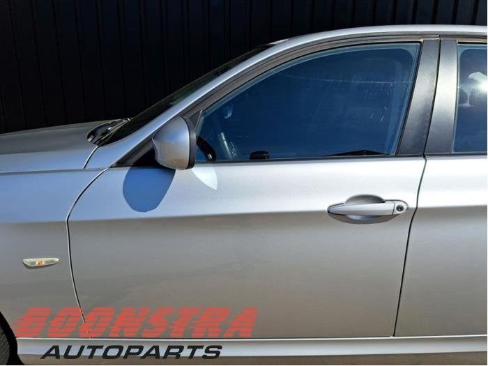 Portière 4portes avant gauche d'un BMW 3-Serie (354), Autos : Pièces & Accessoires, Carrosserie & Tôlerie, Porte, BMW, Utilisé