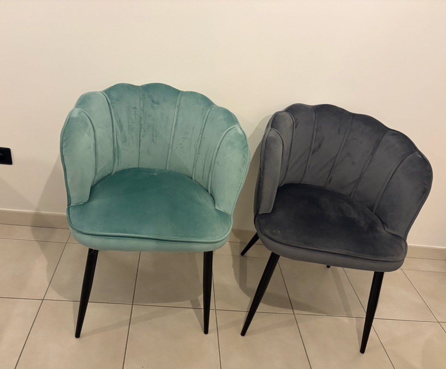 4 suede keukenstoelen, Huis en Inrichting, Stoelen, Ophalen, Zo goed als nieuw, Blauw