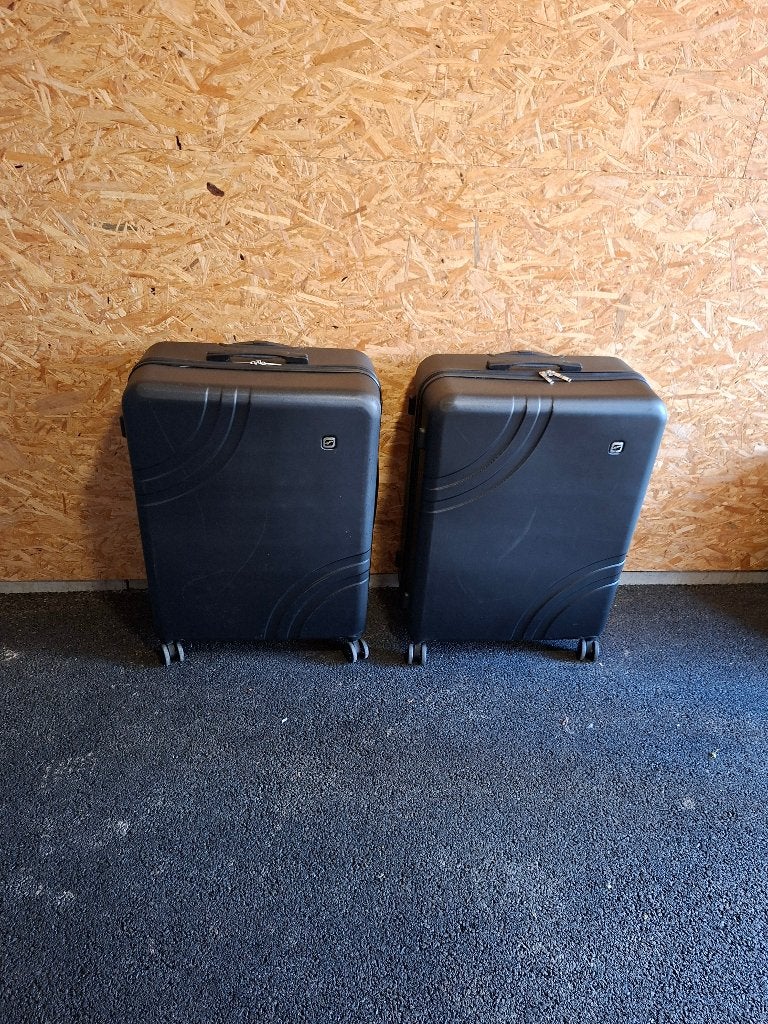 VALISE DE VOYAGE, Bijoux, Sacs & Beauté, Valises, Comme neuf, Plastique dur, 70 cm ou plus, 45 à 55 cm, Clé, Poignée extensible