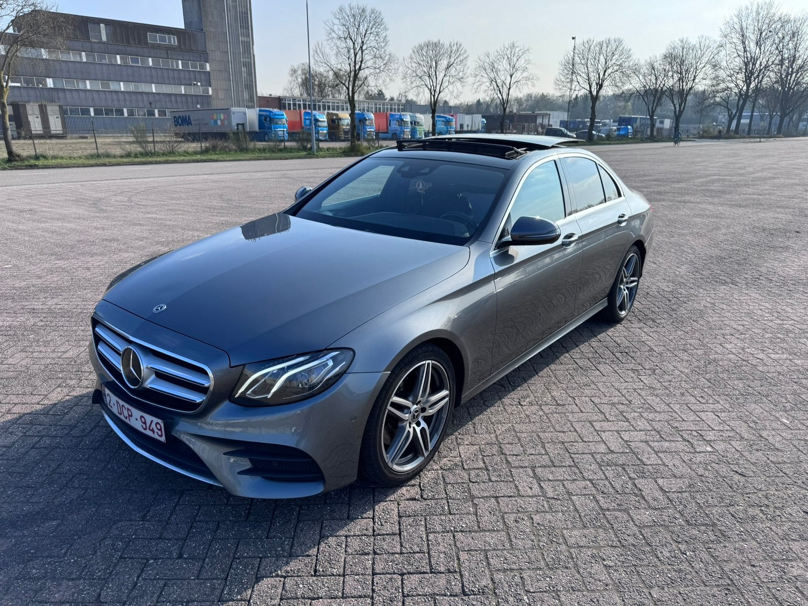 Mercedes-Benz E220d AMG Pakket Automaat F1 Flippers Carpass, Auto's, Mercedes-Benz, Automaat, Dealer onderhouden, Stof, Diesel