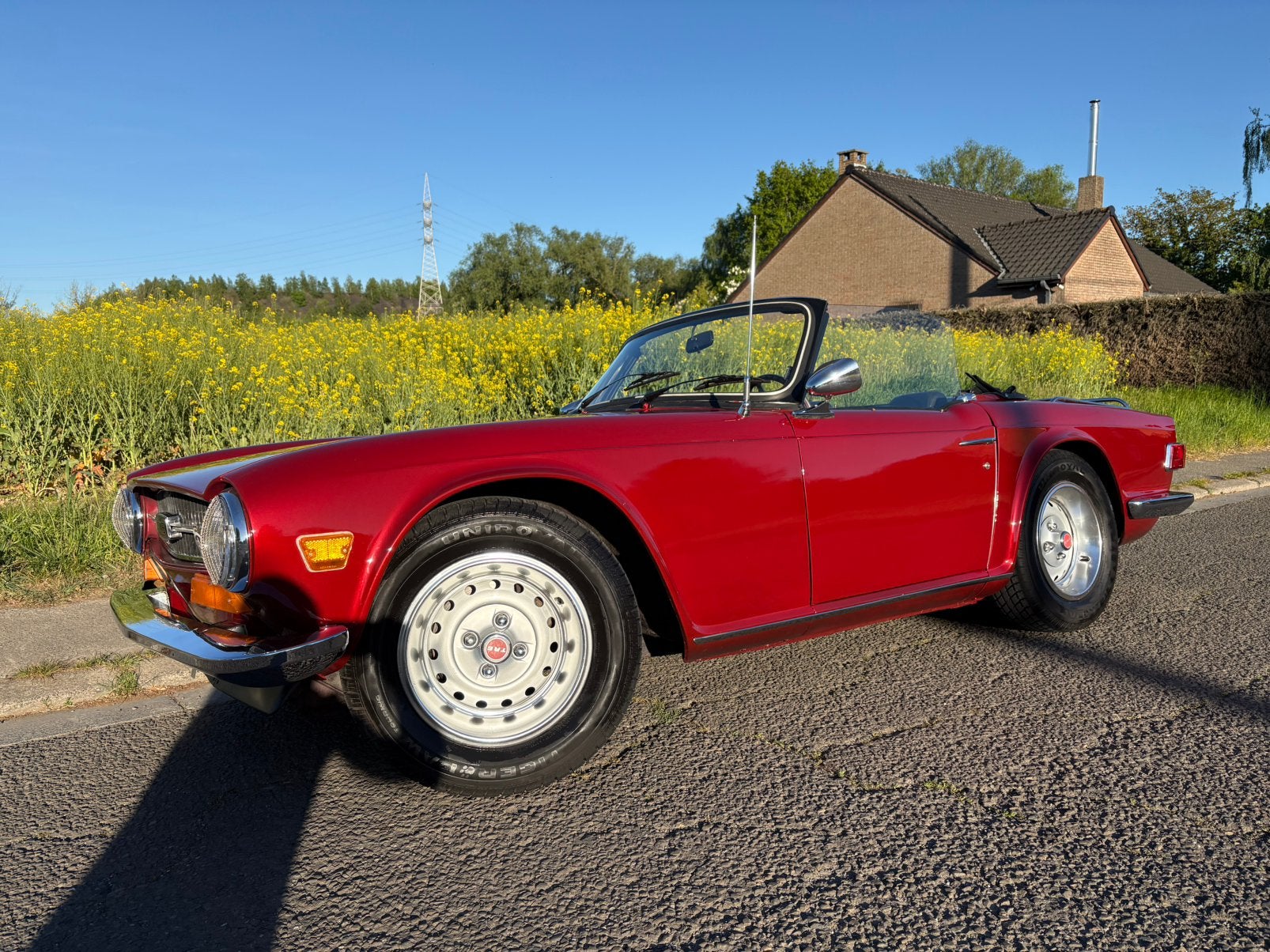 Triumph tr6 1974 tres propre pas de frais a prevoir CT OK, Auto's, Oldtimers, Bedrijf, Te koop, Triumph