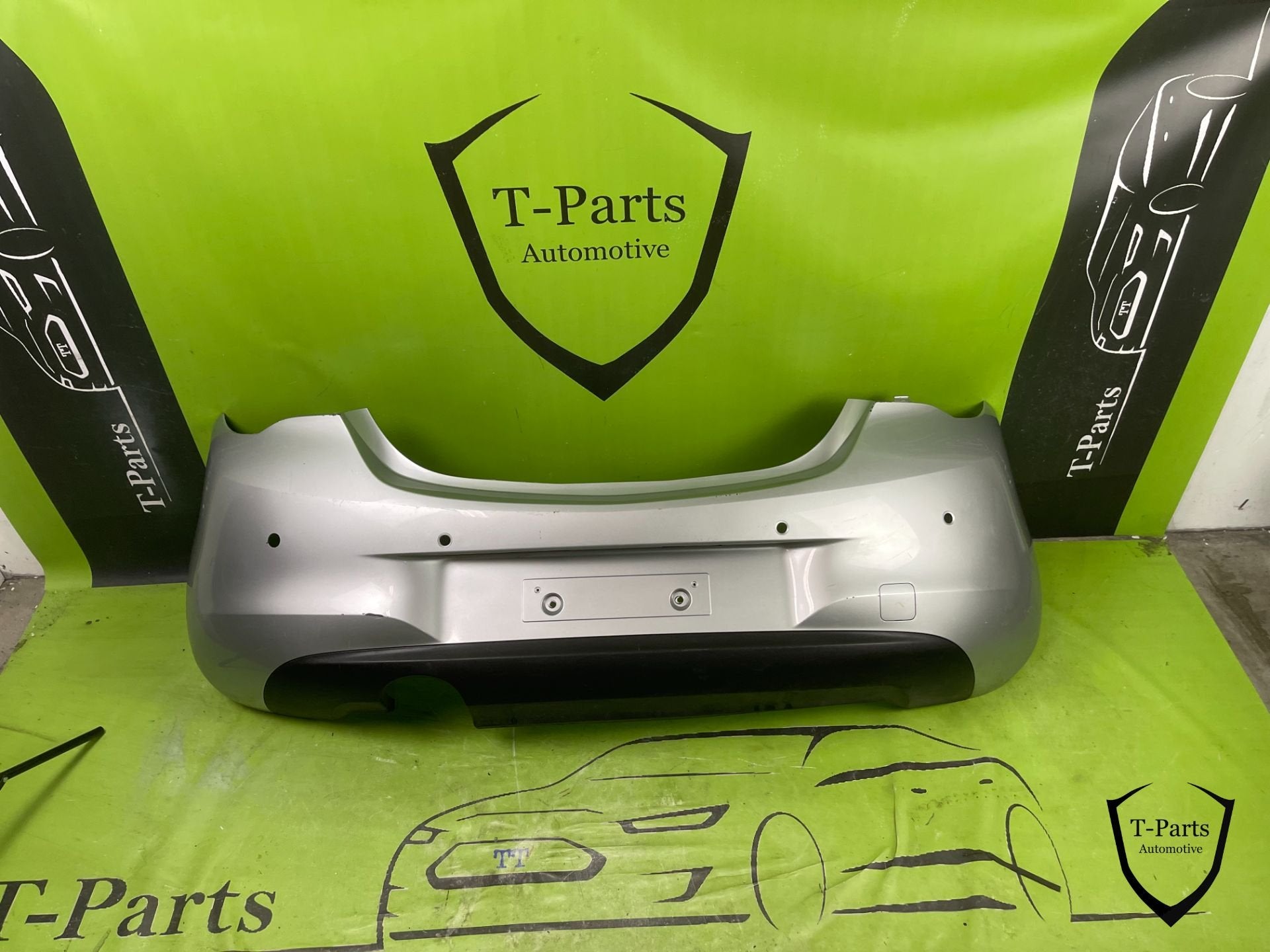 opel corsa e achterbumper bumper PDC, Auto-onderdelen, Info@fabrikant.eu, Opel, Bumper, Fabrikantstraat 1
1000 AA  Amsterdam