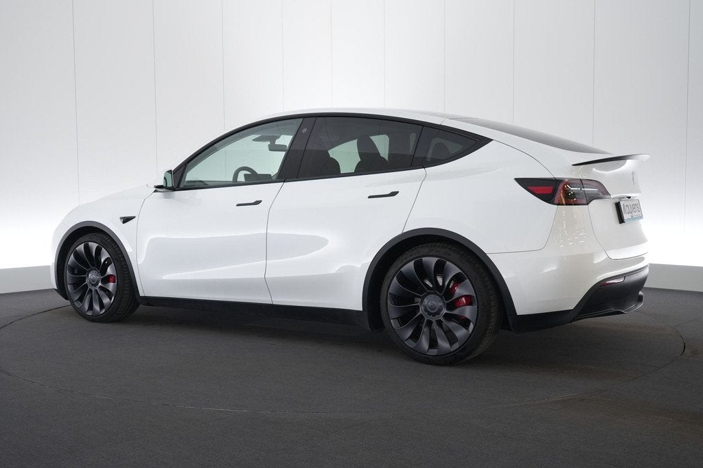 (2DGJ979) TESLA MODEL Y, Autos, Cuir, Achat, Phares entièrement LED, Carnet d'entretien