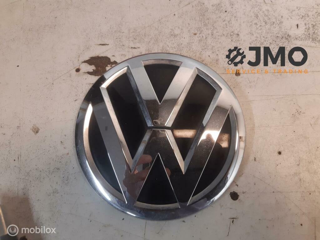 Embleem achter VW Touran 2010-2015  5TA853630A, Enlèvement ou Envoi, Volkswagen, Utilisé, Volkswagen
