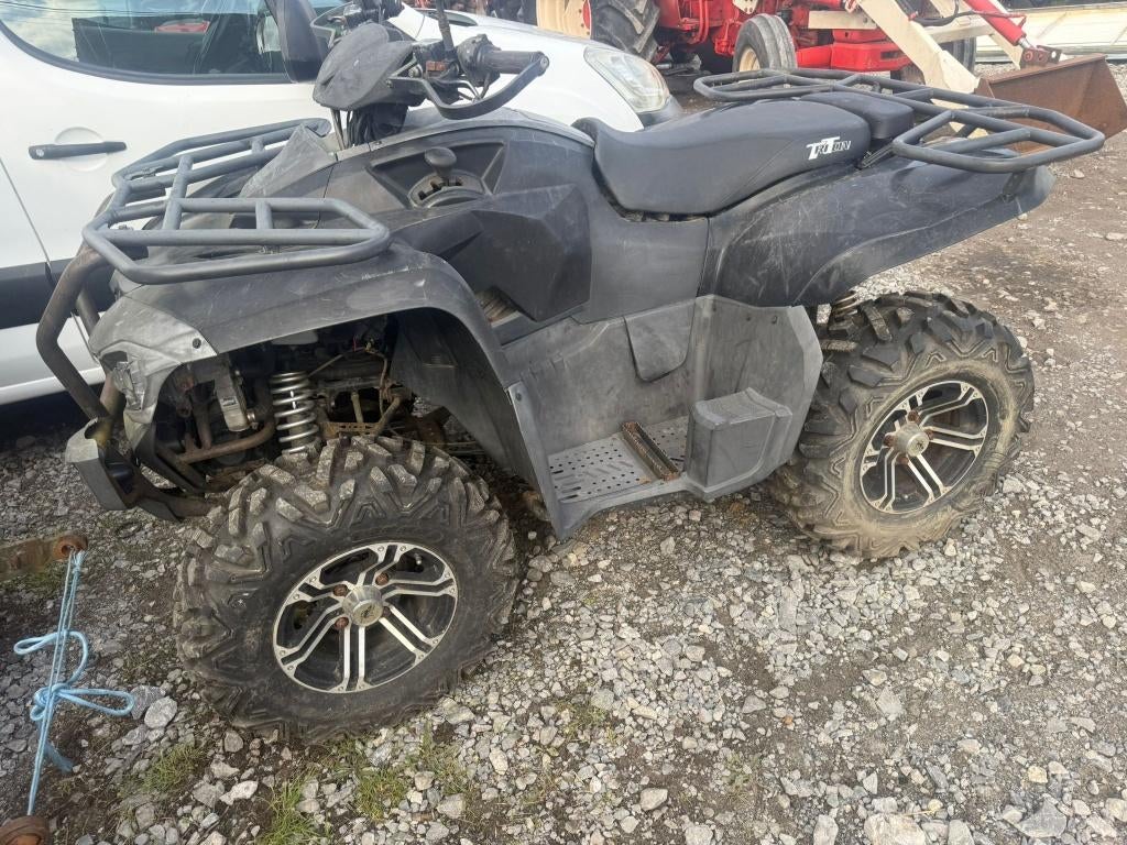 Quad triton 4x4 700cc lire annonce, 700 cm³