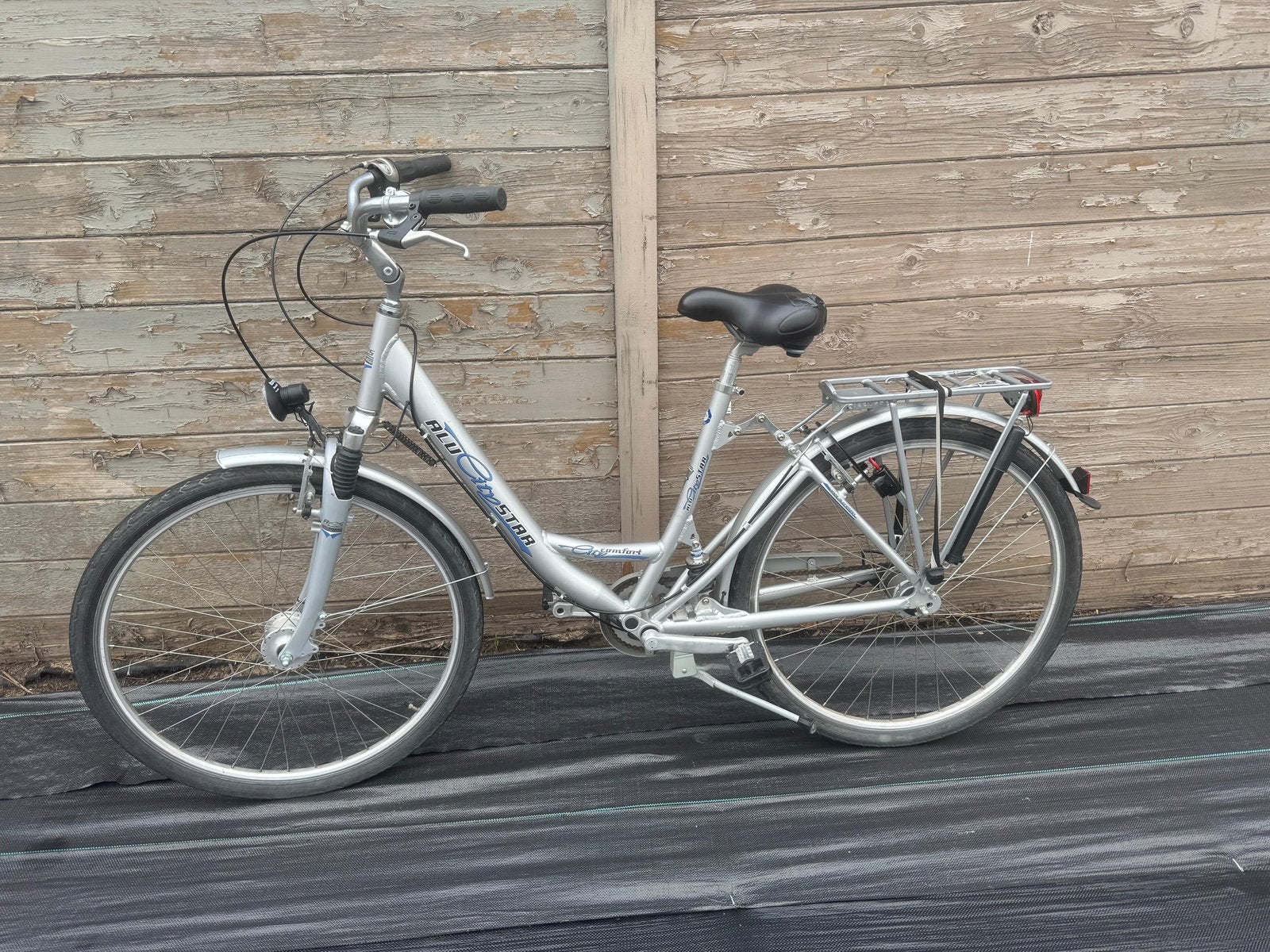 Fiets met defecte versnelling - voor onderdelen of herstel, Ophalen, Gebruikt