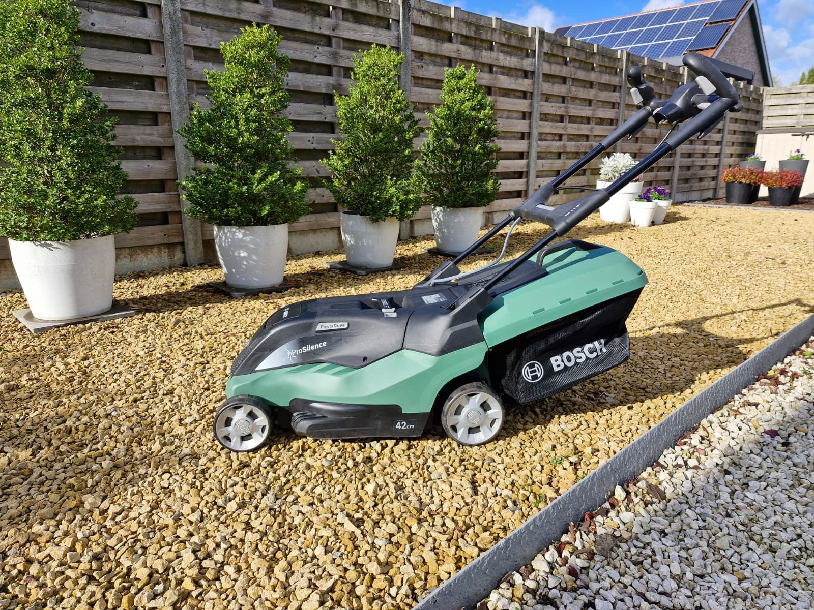 Bosh prosilence grasmachine, Enlèvement, Comme neuf, Bac de ramassage