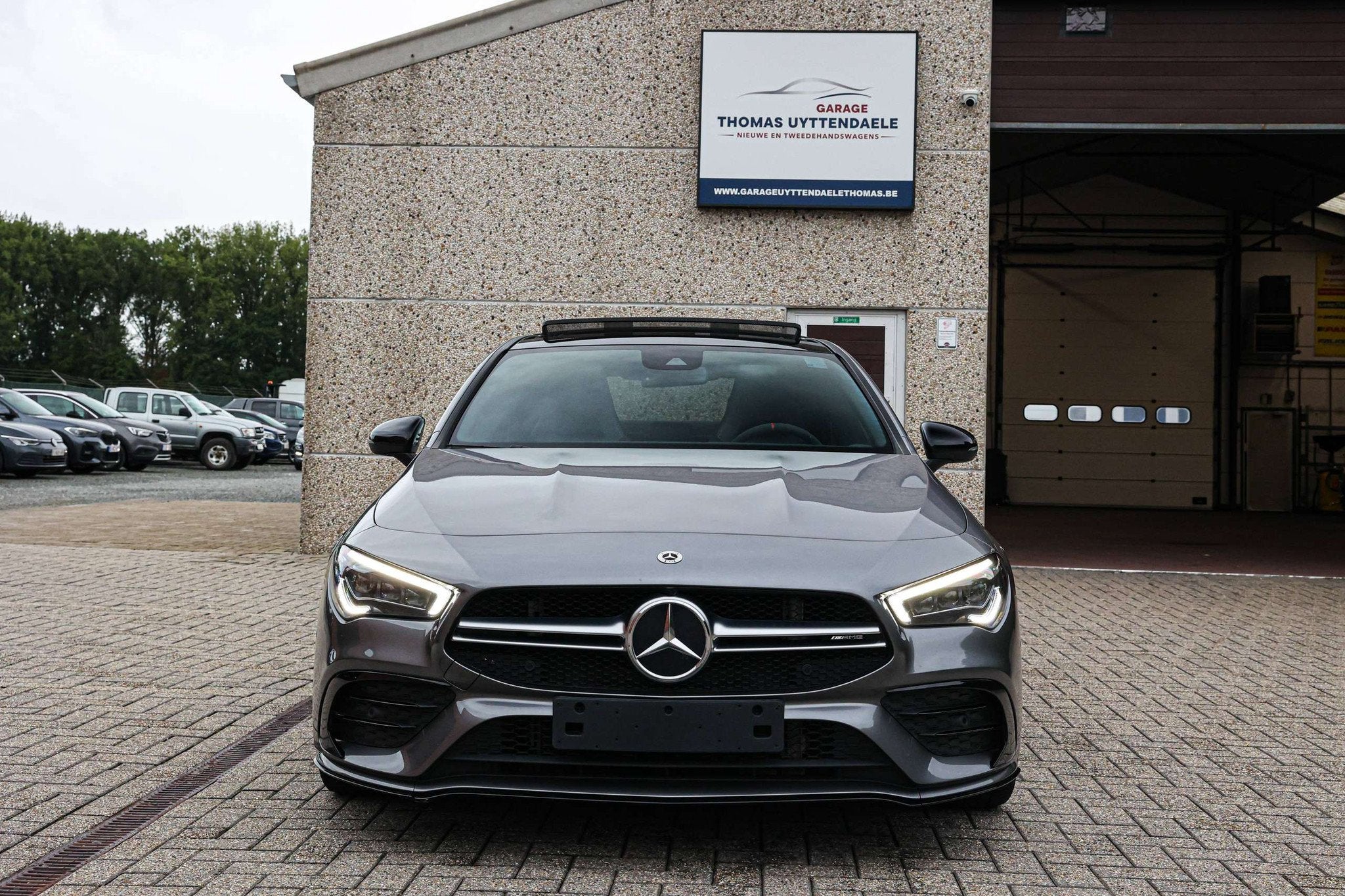 Mercedes-Benz CLA-Klasse 35 AMG AMG*PANORAMISH-DAK*SOUND-SYS, Autos, Mercedes-Benz, Achat, Alcantara, Noir, 5 portes