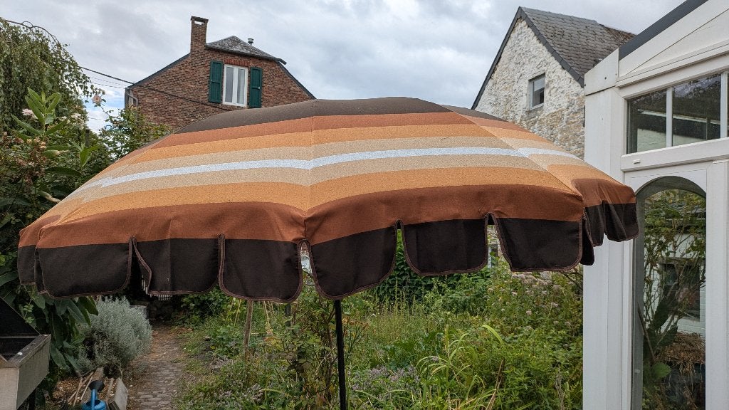 Parasol camping vintage, Ophalen, Kantelbaar, 2 tot 3 meter, Zo goed als nieuw