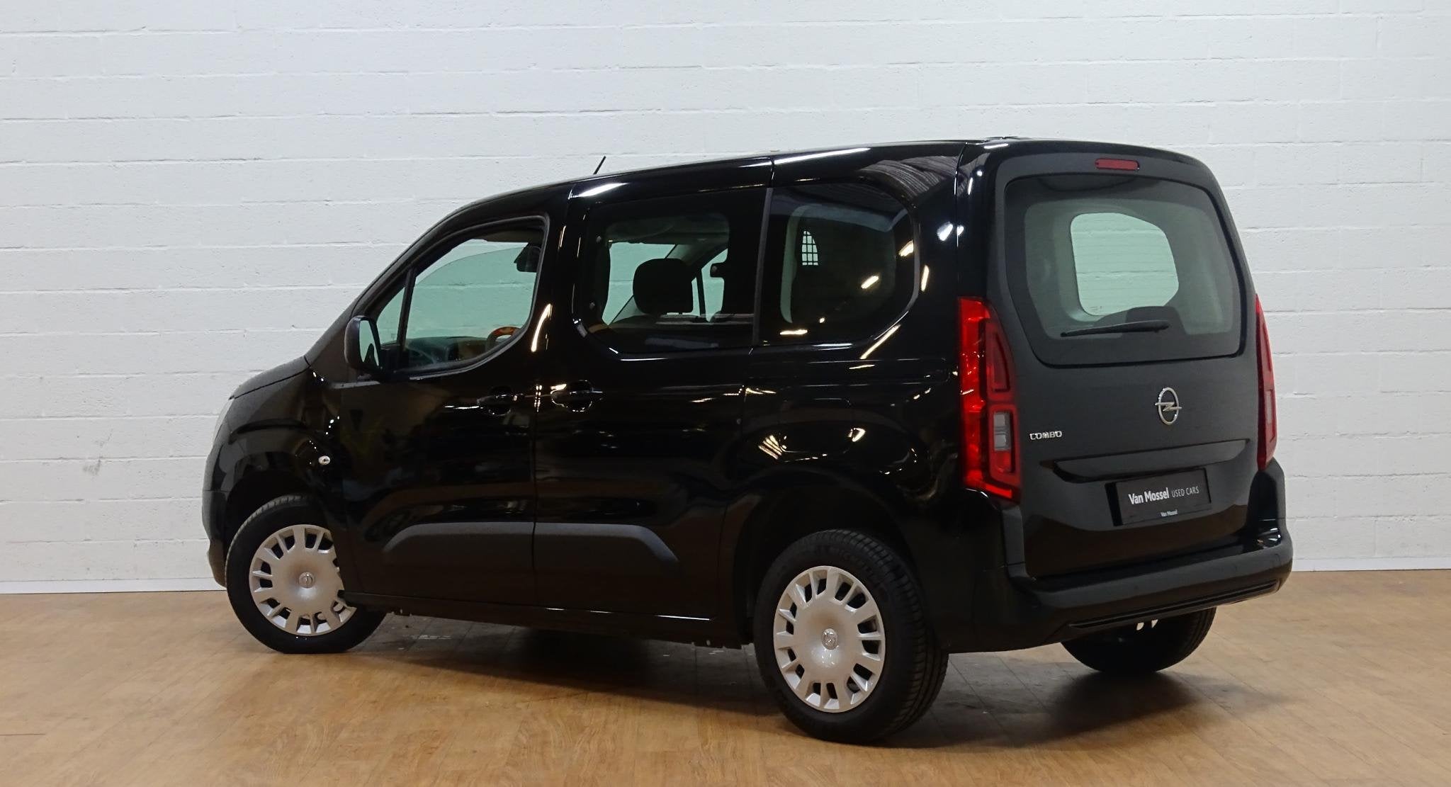 Opel Combo mpv 1.5 Turbo D 100 MT6, Autos, 4 portes, Entreprise, 149 g/km, Boîte manuelle