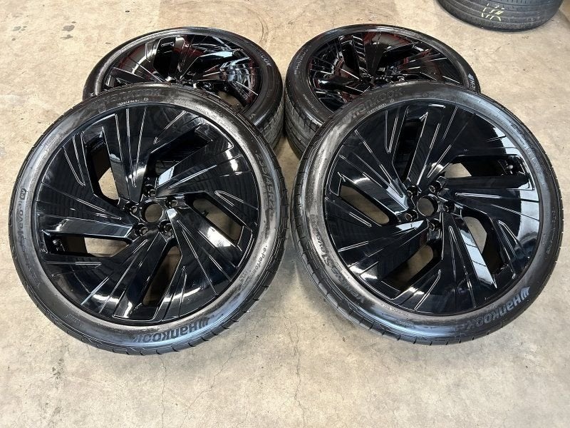 21 inch originele Narvik velgen + zomerbanden VW ID.4, Gebruikt, -, -, Banden en Velgen