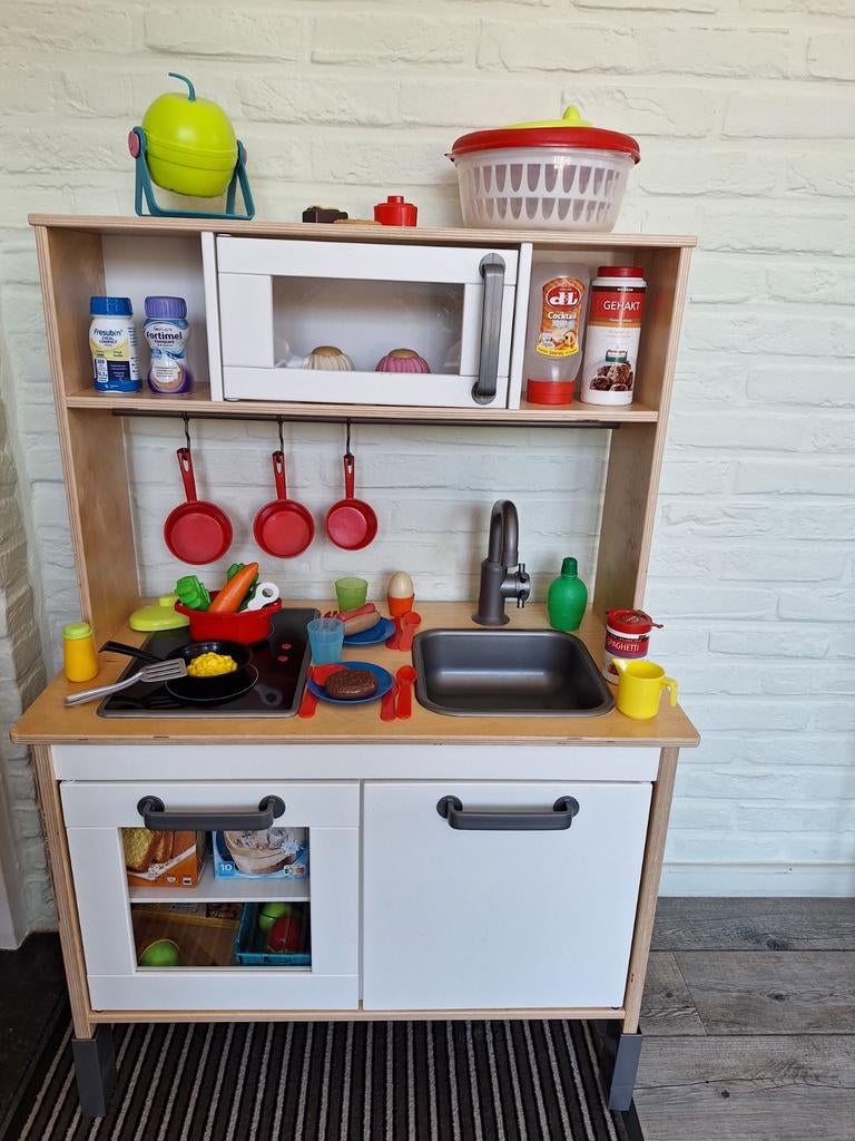 Ikea keukentje, Ophalen