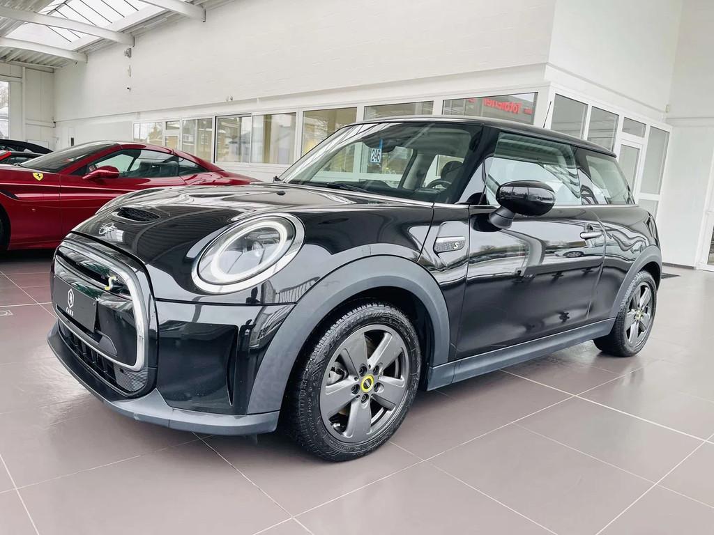 MINI Cooper SE 28.9 kWh * GARANTIE + LED + GPS + COCKPIT *, Automaat, 4 zetels, Stof, Gebruikt