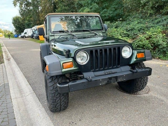 Jeep Wrangler Sahara 4.0 bijna oldtimer !!!, foto 5