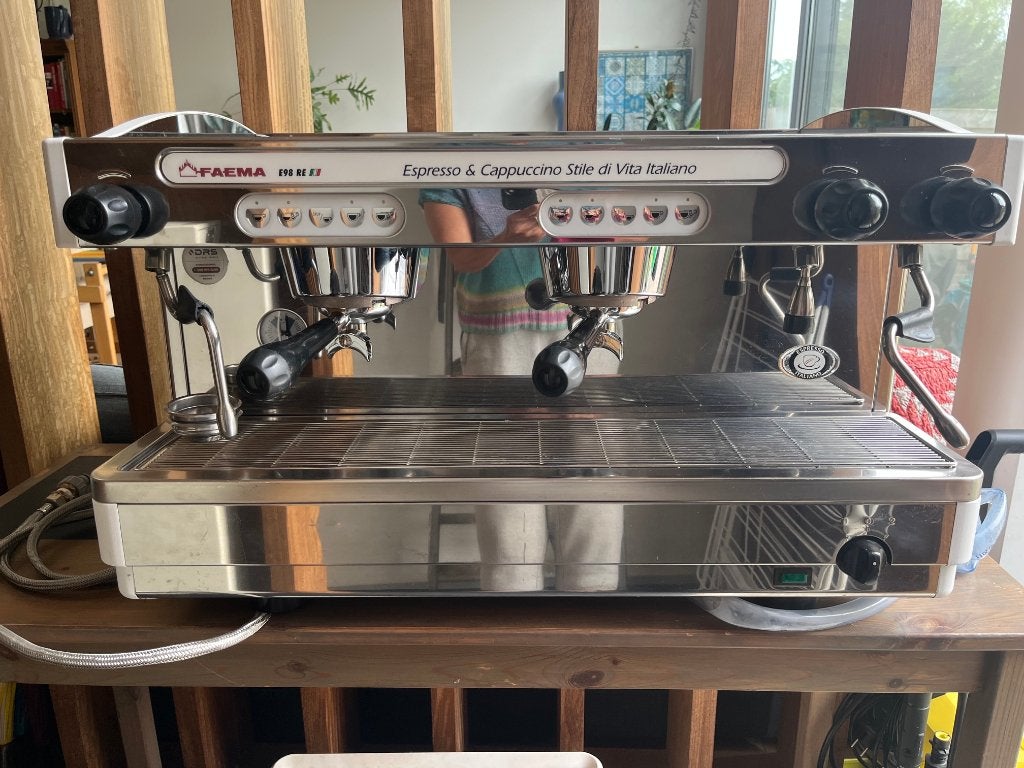 Faema E98 RE – Professionele 2-groeps espressomachine, Enlèvement, Utilisé, Café et Espresso