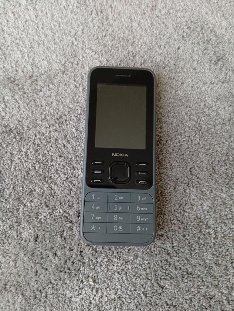 Nokia 6300 4G, Télécoms, Téléphonie mobile | Nokia, Avec simlock (verrouillage SIM), Classique ou Candybar, Autres couleurs, Clavier physique