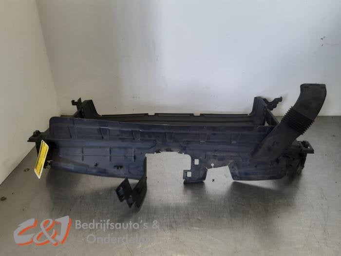 Luchtgeleider van een Renault Trafic, Auto-onderdelen, Gebruikt, -, Renault, -