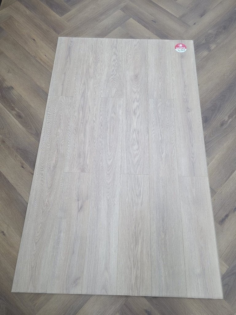 Sol stratifié 8 mm Beige Miel – Aspect chêne, Maison & Meubles, Neuf, Beige, Moderne, Enlèvement