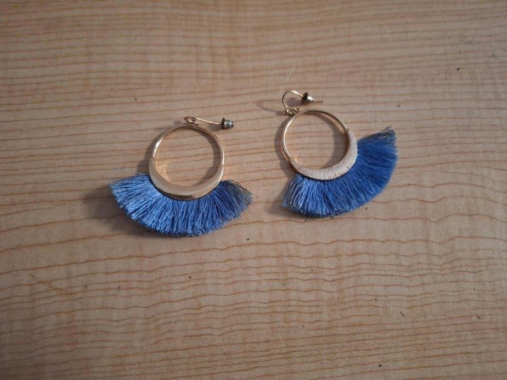 oorbellen blauw, Ophalen of Verzenden, Zo goed als nieuw, Blauw