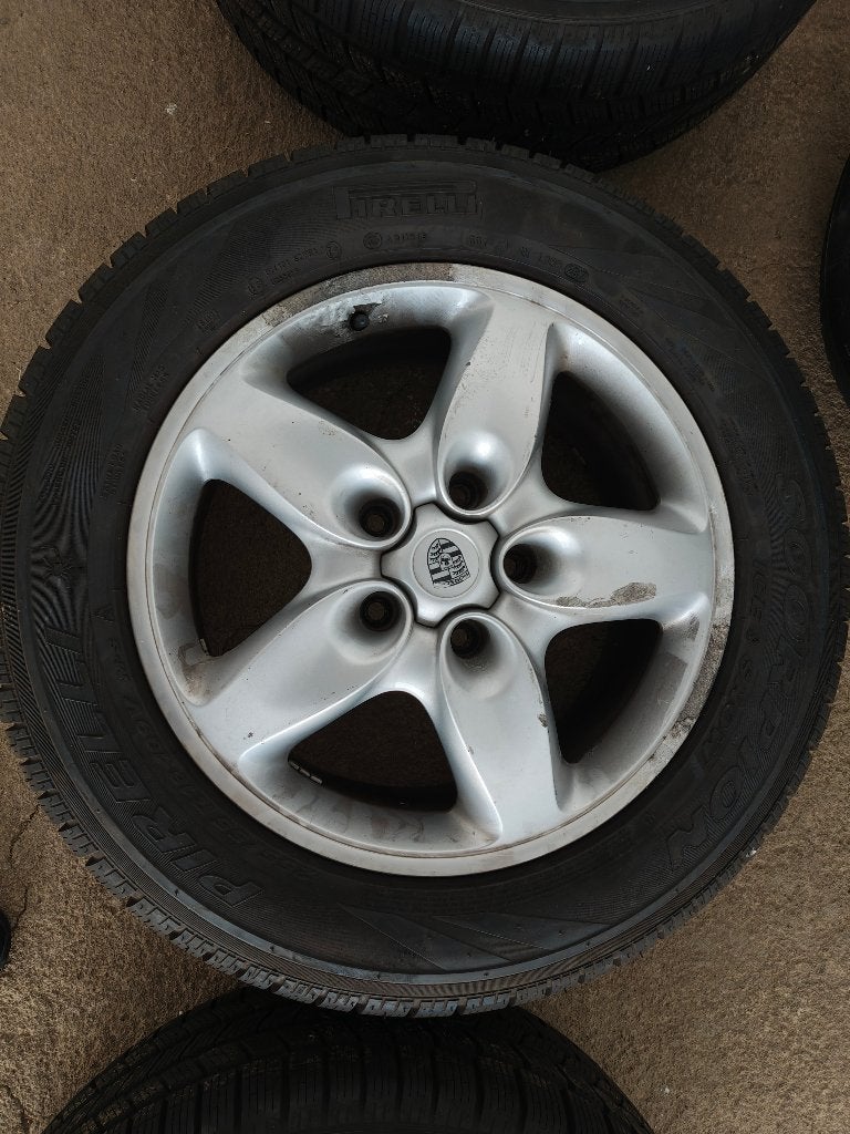 Pneus Pirelli + jantes 255/55/R18 M+S pour Porsche Cayenne, Pneus hiver, 255 mm, Enlèvement, Utilisé