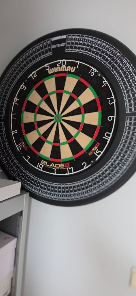 Dart set, Sport en Fitness, Ophalen, Zo goed als nieuw, Dartbord met pijlen