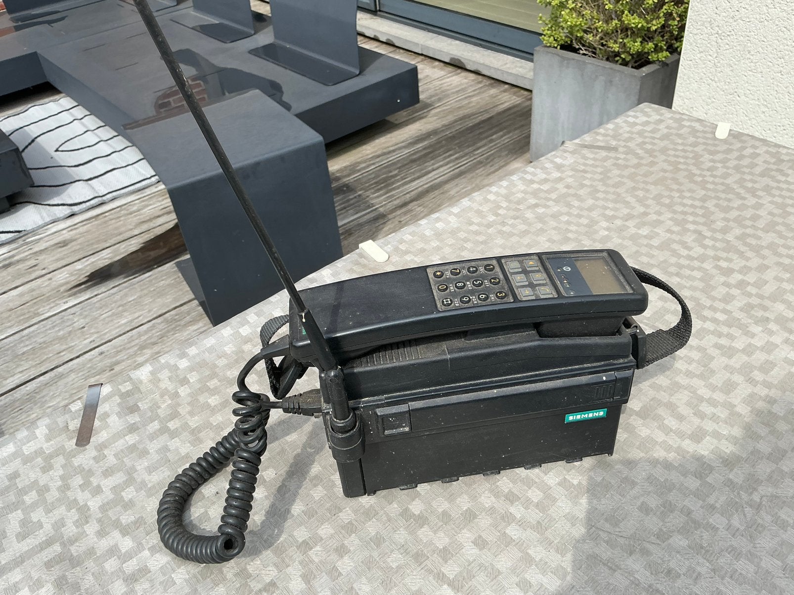 Retro gsm, Ophalen