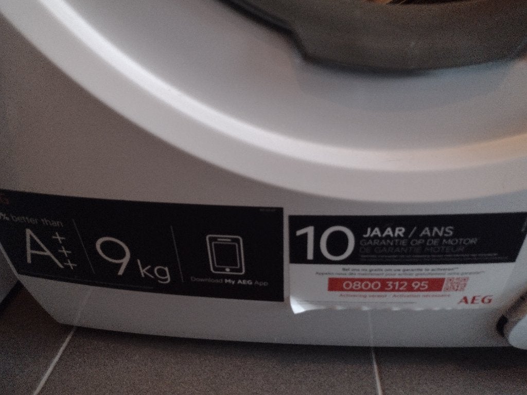 AEG 7000 Series ProSteam Wasmachine - 9 kg - A+++, 1200 à 1600 tours, 85 à 90 cm, Chargeur frontal, Enlèvement
