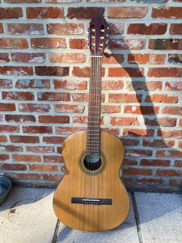 Guitare, Musique & Instruments, Instruments à corde | Guitares | Acoustiques, Enlèvement, Utilisé, Guitare classique ou espagnole