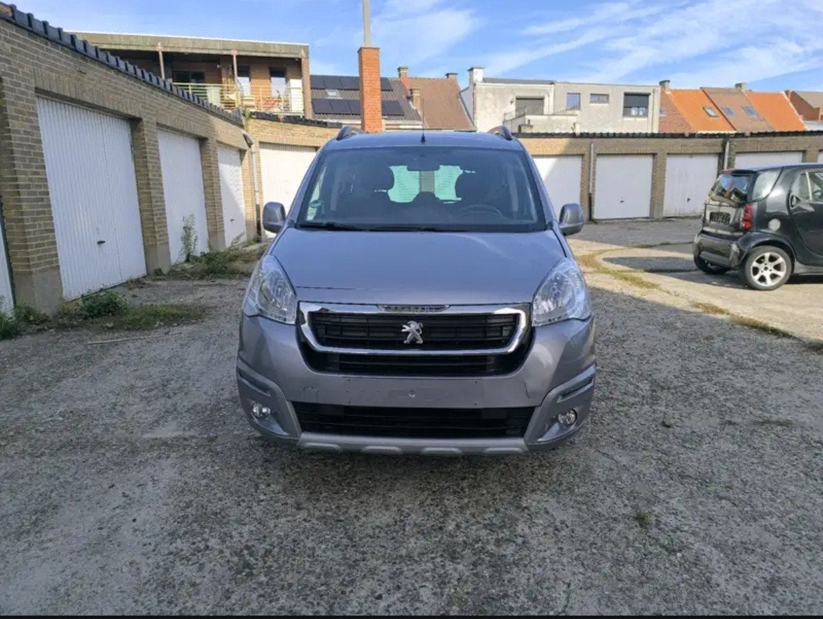 +32467679050, Autos, Argent ou Gris, Achat, Euro 6, 5 portes
