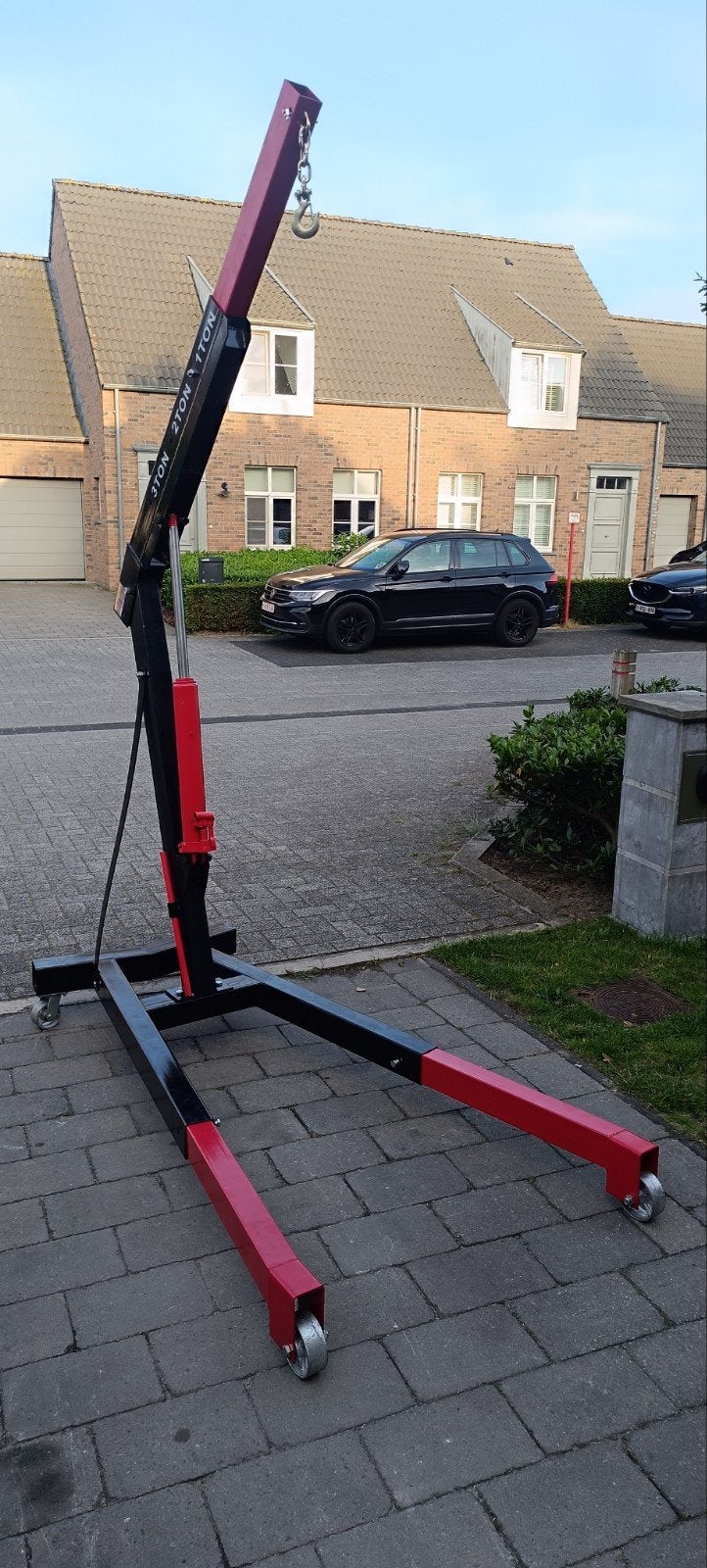 Giraf, werkplaatskraan, motorlift 3 ton, Ophalen, Zo goed als nieuw, Handmatig
