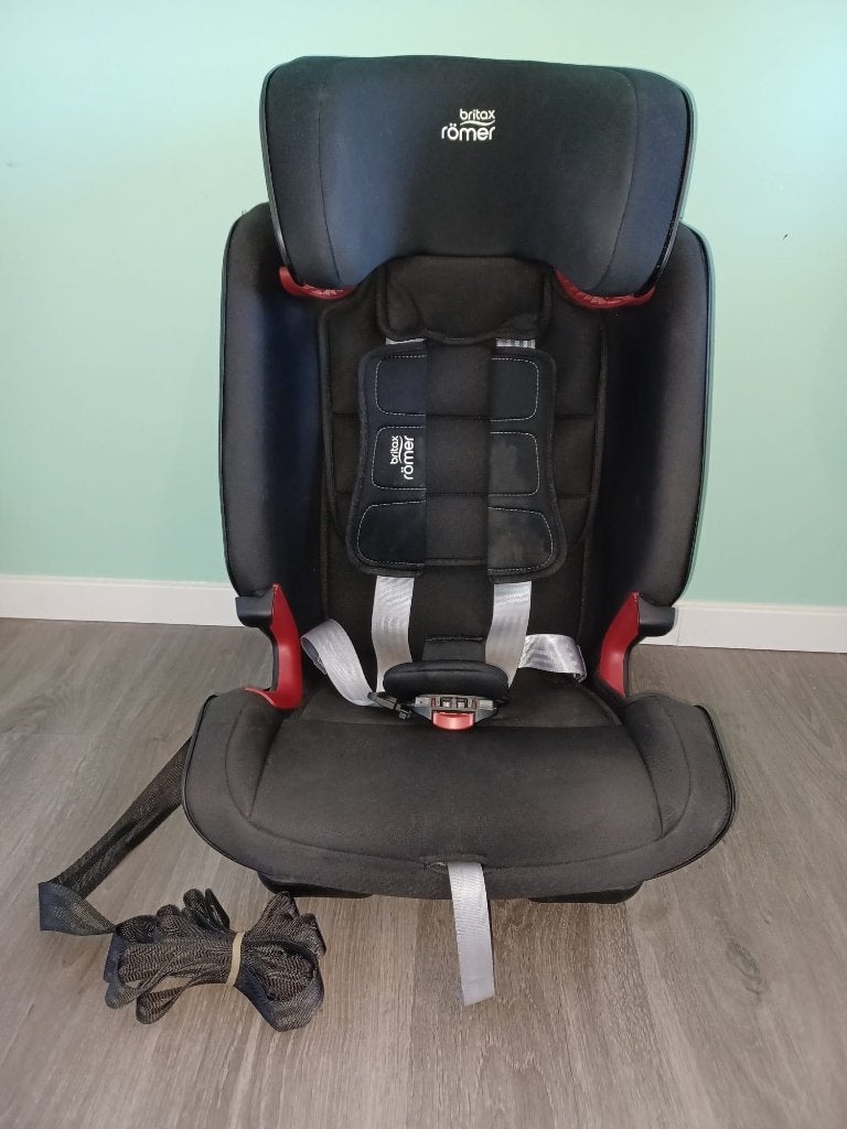 Britax Römer Autostoel AdvansafixIV R 123 black, Enfants & Bébés, Sièges auto, Comme neuf, Romer, Ceinture de sécurité ou Isofix