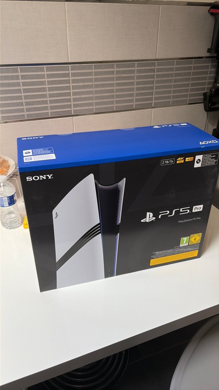Ps5 pro ongeopend met factuur, Consoles de jeu & Jeux vidéo, Consoles de jeu | Sony PlayStation 5, Enlèvement, Comme neuf
