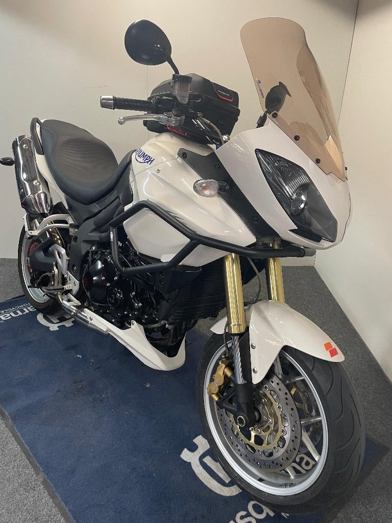 Triumph Tiger 1050 MY'08 réf. COMME 3332, Motos, Permis Moto A, Tourisme, Entreprise, Occasion