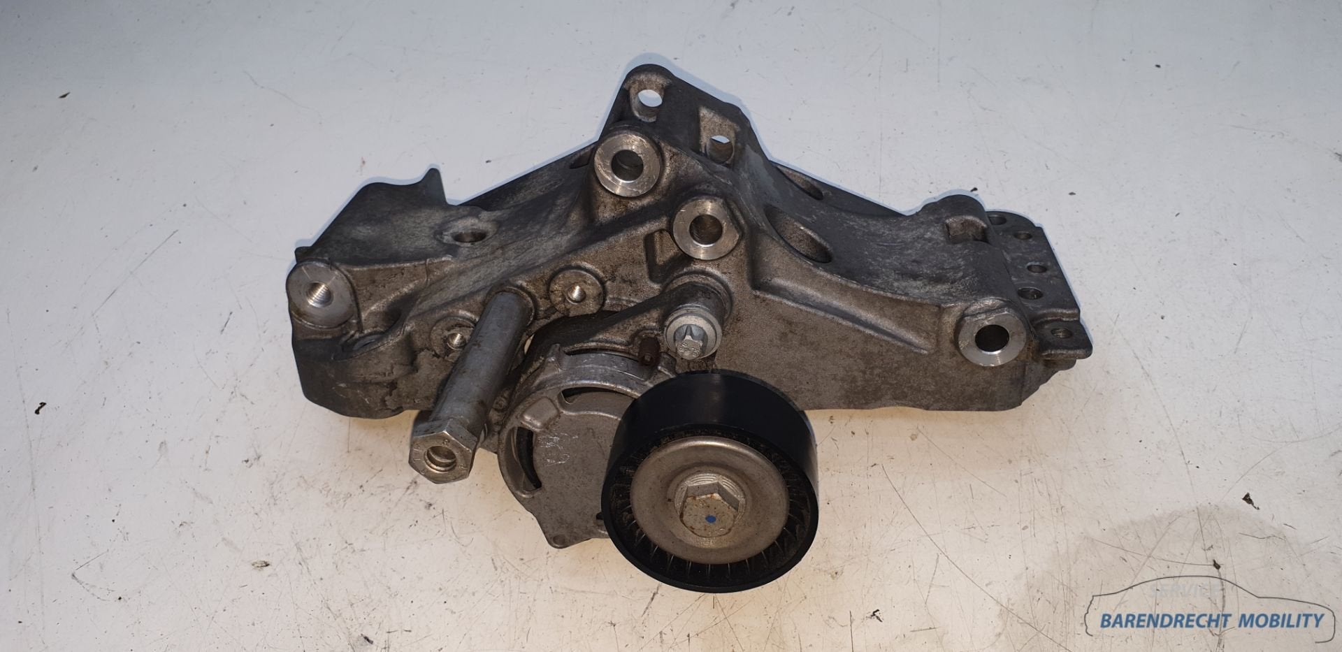 Aircosteun B47D20A BMW 520d 1 3 4 5 serie 761925004 F-series, Petuelring 130
80788  Munich, DE, Gebruikt, Info@bmw.de, BMW